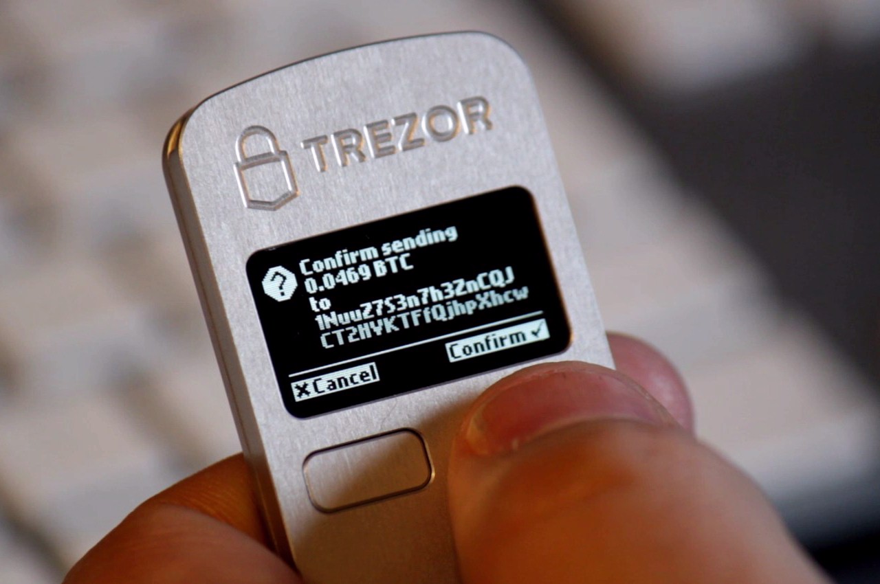 trezor_hardware_wallet_04